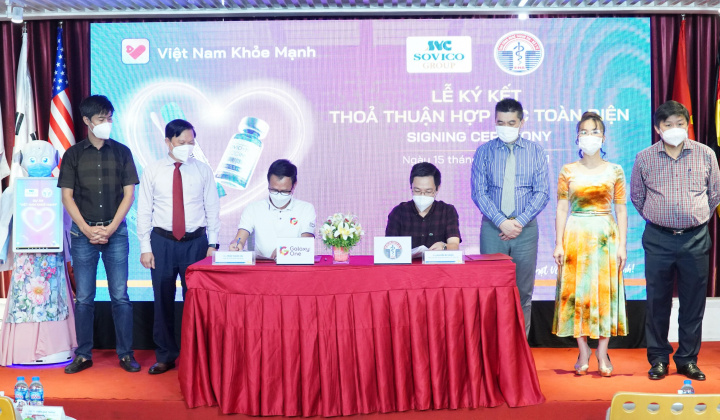 Bàn giao phần mềm giúp quản lý, kiểm soát dịch bệnh và xét nghiệm cộng đồng