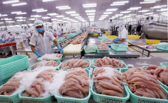 Chính phủ thống nhất giảm tiền điện cho 3 nhóm DN khó khăn do COVID-19