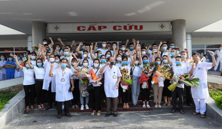 Thanh Hóa: 60 cán bộ y tế Bệnh viện 71 Trung ương lên đường hỗ trợ phòng chống dịch tại TP. Hồ Chí Minh