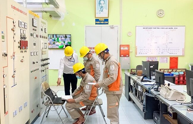 Điện lực Nam Định chuyển đổi 100% trạm biến áp 110kV sang mô hình không người trực
