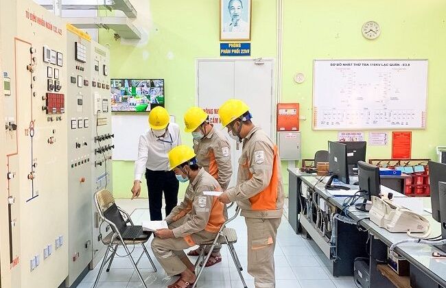 Điện lực Nam Định chuyển đổi 100% trạm biến áp 110kV sang mô hình không người trực