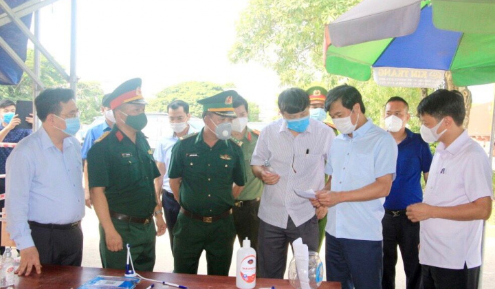 Quảng Ninh: Chủ tịch UBND tỉnh làm việc với TP Móng Cái