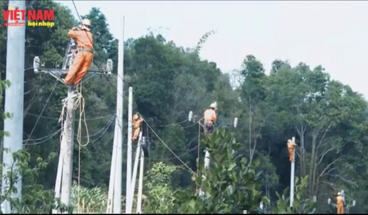 Kon Tum: Bảo đảm an toàn lưới Điện Trước mùa mưa bão 