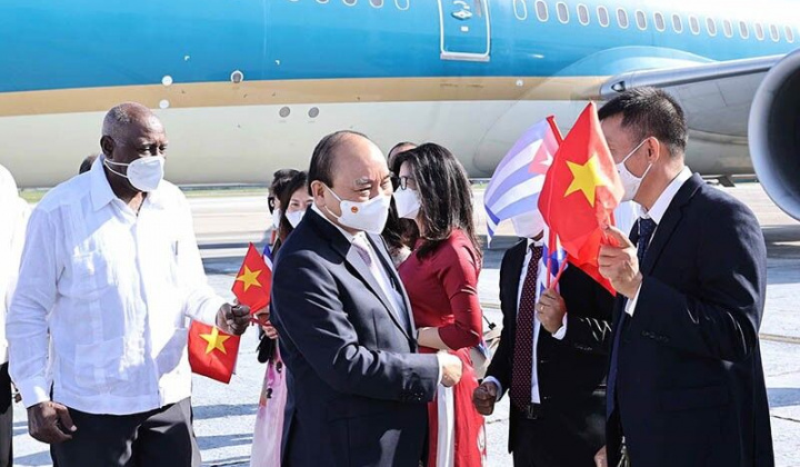 Chủ tịch nước Nguyễn Xuân Phúc tới La Habana, bắt đầu thăm chính thức Cuba