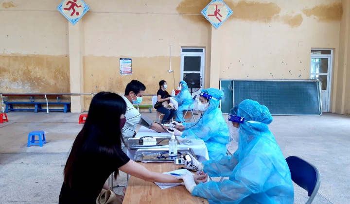 Huyện Thanh Trì: Cơ bản hoàn thành kế hoạch tiêm vắc xin và xét nghiệm Covid-19 diện rộng