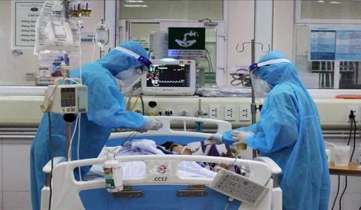Thử nghiệm lâm sàng giai đoạn 3 và chuyển giao công nghệ kháng thể đa dòng XAV-19 điều trị COVID-19 của Pháp cho Việt Nam