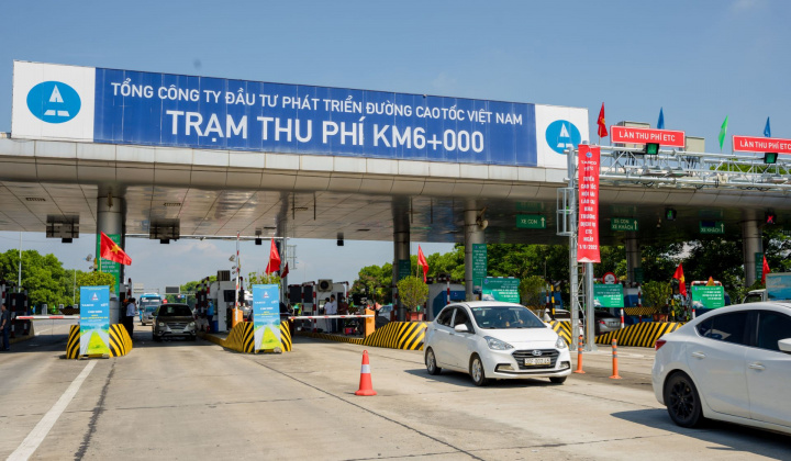Bộ GTVT: Thu phí tự động không dừng là để phục vụ người dân