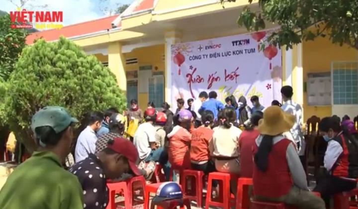  Kon Tum: Thực hiện Chương trình Xuân gắn kết - Tết sẻ chia 