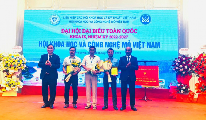 Cụm công trình Nghiên cứu của Viện Khoa học và Công nghệ Mỏ - Luyện kim đạt Giải thưởng KHCN Mỏ toàn quốc năm 2022
