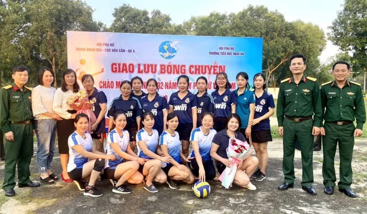 Trung đoàn 654 (Cục Hậu cần, Quân khu 4) kỷ niệm 92 năm Ngày Phụ nữ Việt Nam