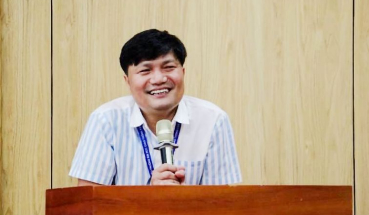 Nhà giáo, Tiến sĩ Vũ Hồng Vận: Thành công từ lối đi riêng