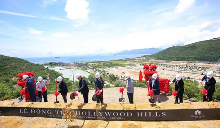 Động thổ Hollywood Hills by YOO Inspired by Starck, Quy Nhơn có biệt thự nghệ thuật hàng hiệu