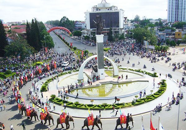 Doanh nghiệp thực hiện Khai mạc, Bế mạc Lễ hội cà phê Buôn Ma Thuột lần thứ 8 cần gì?