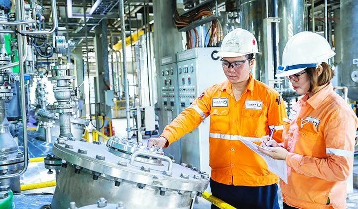 Một số giải pháp nâng cao chất lượng nguồn nhân lực Việt Nam trong bối cảnh hội nhập
