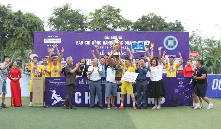 Bế mạc Giải bóng đá “Báo chí đồng hành cùng Doanh nghiệp” lần IV năm 2022