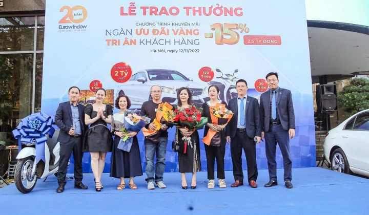 Lộ diện khách hàng Eurowindow may mắn trúng thưởng ô tô Mercedes gần 2 tỷ đồng