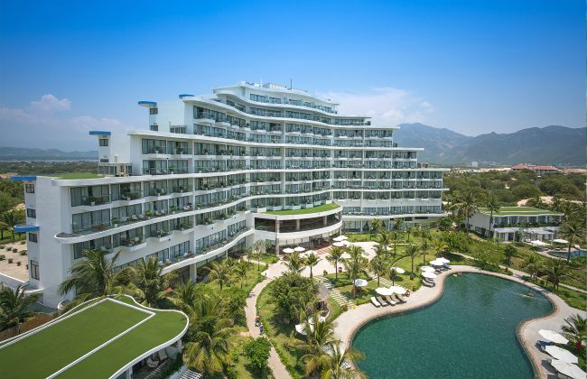 Kỳ nghỉ trăng mật đầy ắp trải nghiệm tại Cam Ranh Riviera