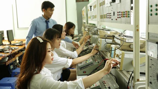 Phát triển nguồn nhân lực STEM chất lượng cao: Từ chủ trương của Đảng đến chính sách của Nhà nước và vấn đề đặt ra