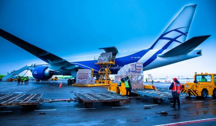 Tăng cường chống buôn lậu, gian lận thương mại, vận chuyển trái phép hàng hóa qua cảng hàng không quốc tế