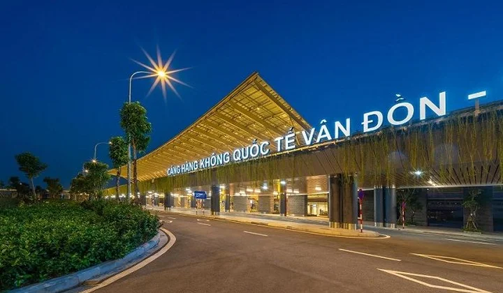 Quản lý, bảo đảm an ninh, trật tự tại cửa khẩu đường hàng không