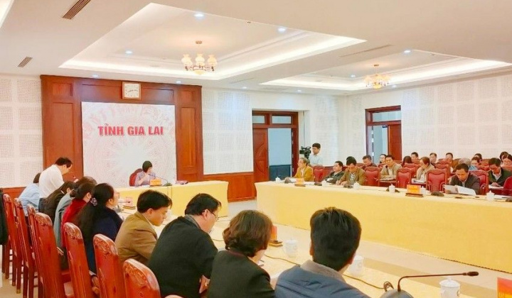 Gia Lai đưa ra những giải pháp tháo gỡ khó khăn cho ngành Y tế