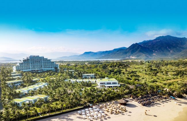 Đón năm mới trọn gói 5 sao tại Cam Ranh Riviera