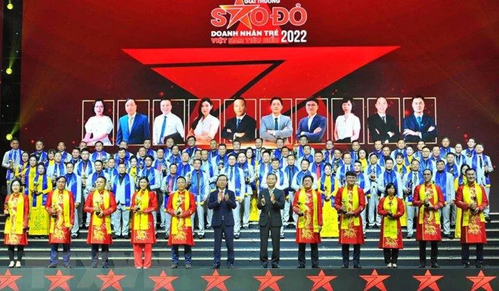 Xây dựng đạo đức doanh nhân và văn hóa kinh doanh gắn với phát triển bền vững doanh nghiệp