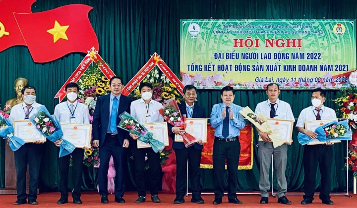 Cao su Mang Yang: Bứt phá phát triển kinh tế trong tình hình mới