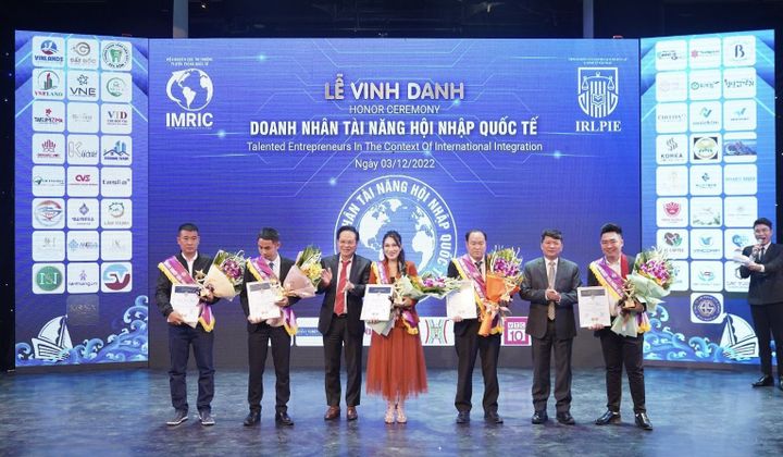 Lễ vinh danh Doanh nhân tài năng hội nhập quốc tế năm 2022