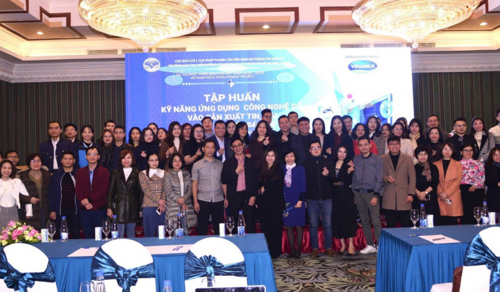 Tập huấn “Kỹ năng ứng dụng công nghệ số vào sản xuất tin, bài trên báo chí”