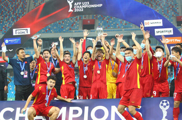 Thủ tướng chúc mừng chiến thắng ý nghĩa của Đội tuyển U23 Việt Nam