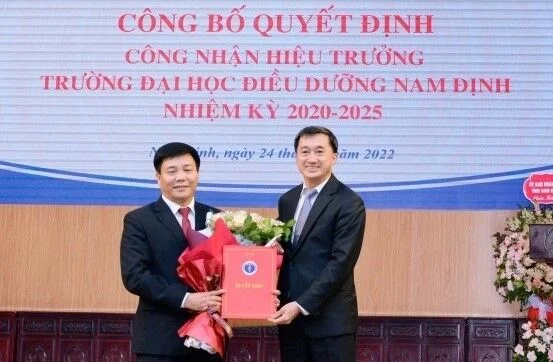 Bộ Y tế bổ nhiệm Hiệu trưởng Trường Đại học Điều dưỡng Nam Định