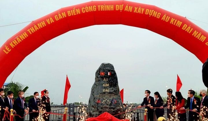 Khánh thành công trình âu thuyền mới để chống tác động của biến đổi khí hậu ở Ninh Bình