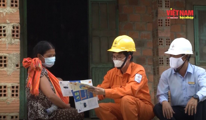 Tuyên truyền hưởng ứng Giờ Trái đất tại Kon Tum