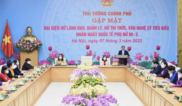 Chú trọng hơn nữa công tác quy hoạch nguồn cán bộ nữ làm công tác lãnh đạo, quản lý