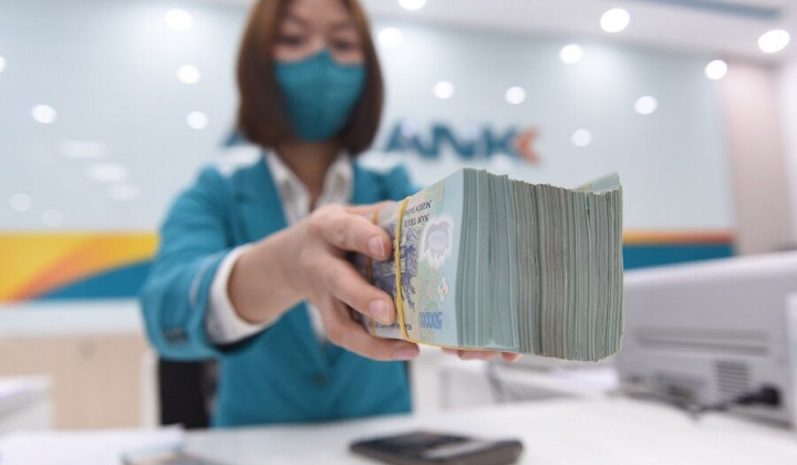 SSI: Dư nợ tín dụng bất ngờ giảm 96.000 tỷ trong tháng 2