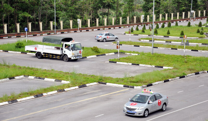Chính phủ chưa thay đổi cơ quan quản lý đào tạo, cấp giấy phép lái xe