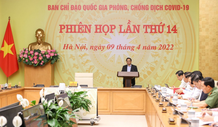 Tuyệt đối không được lơ là, chủ quan với diễn biến mới của dịch bệnh, chuẩn bị các kịch bản để không bị động, bất ngờ