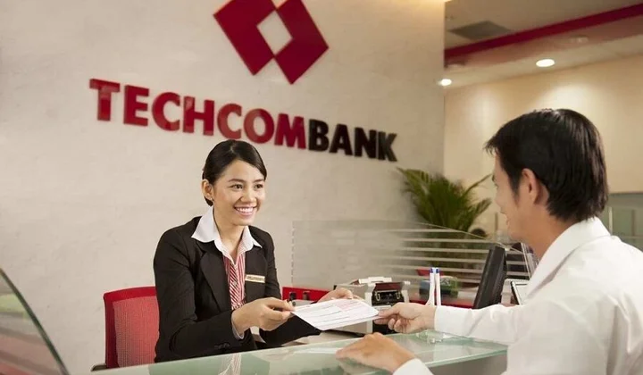 Thêm một người nhà sếp Techcombank muốn bán hết cổ phiếu TCB trước đại hội cổ đông
