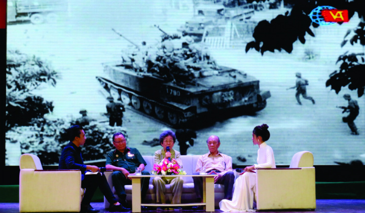 Giới thiệu phim “Chiến thắng lịch sử Xuân 1975” và giao lưu với nhân chứng lịch sử