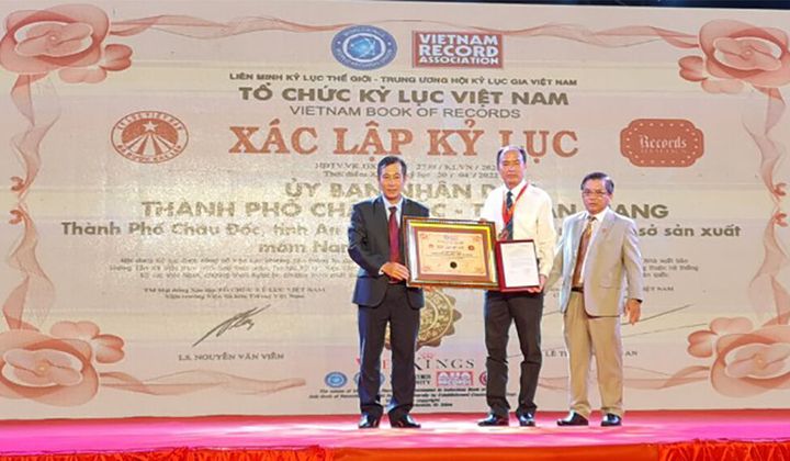 An Giang: “Thương hiệu” mắm Châu Đốc “ra khơi”
