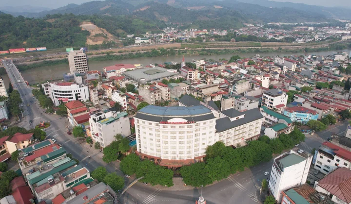 Lao Cai Star Hotel – Điểm đến an toàn giữa “thành phố trẻ”