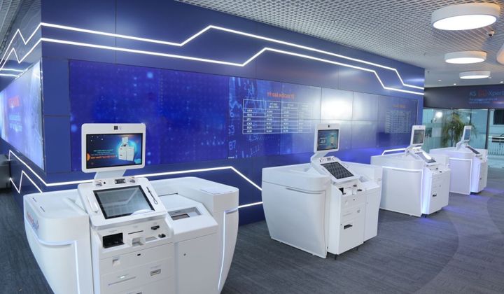 Tập đoàn công nghệ đầu tiên tại Việt Nam được cấp chứng chỉ EMV L2 cho hệ thống máy STM
