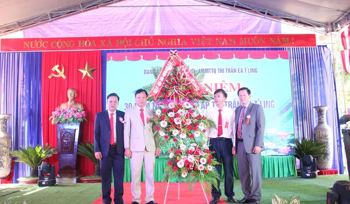Đắk Nông: Kỷ niệm 30 năm hình thành và phát triển Thị trấn Eatling, huyện Cư Jút