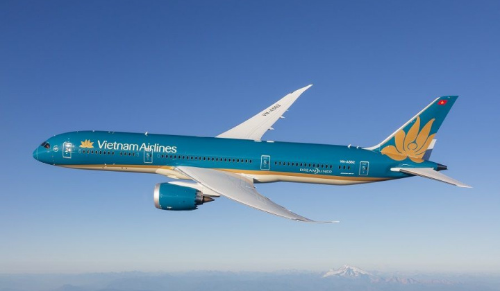 Vietnam Airlines triển khai dịch vụ làm thủ tục trực tuyến tại sân bay Pleiku và Phù Cát
