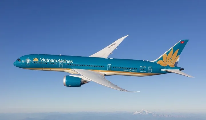 Vietnam Airlines triển khai dịch vụ làm thủ tục trực tuyến tại sân bay Pleiku và Phù Cát