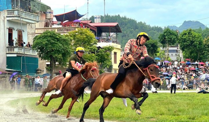 Bắc Hà: Cất cánh trở thành điểm sáng của du lịch Tây Bắc