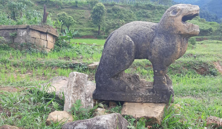 Bí ẩn tượng đài tín ngưỡng vĩnh cửu của người Hà Nhì