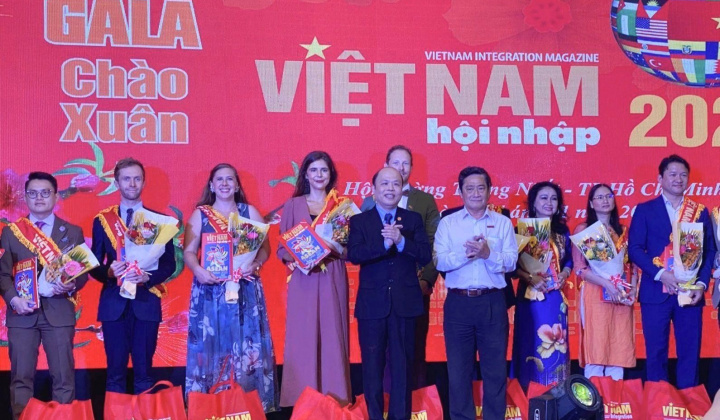 Việt Nam hội nhập: Những dấu ấn chặng đường đầu