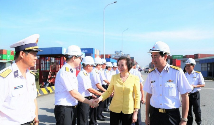 Bộ trưởng Bộ Nội vụ thăm và làm việc tại Tổng Công ty Tân Cảng Sài Gòn